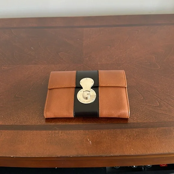 NWT Ralph Lauren Ricky Purple Label Leather Wallet Iconic Brown and Navy Color